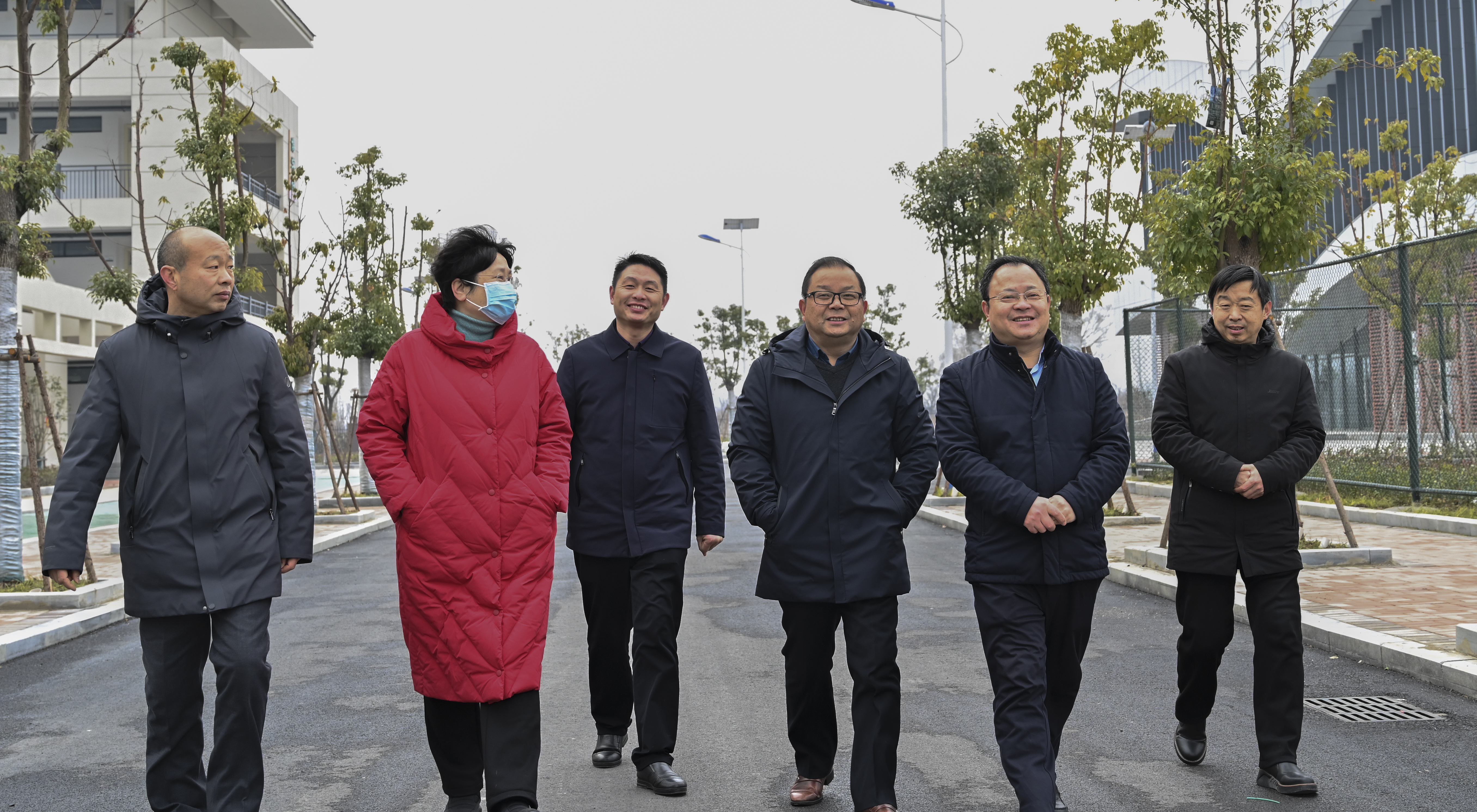 微信图片_20220208154205_副本.jpg