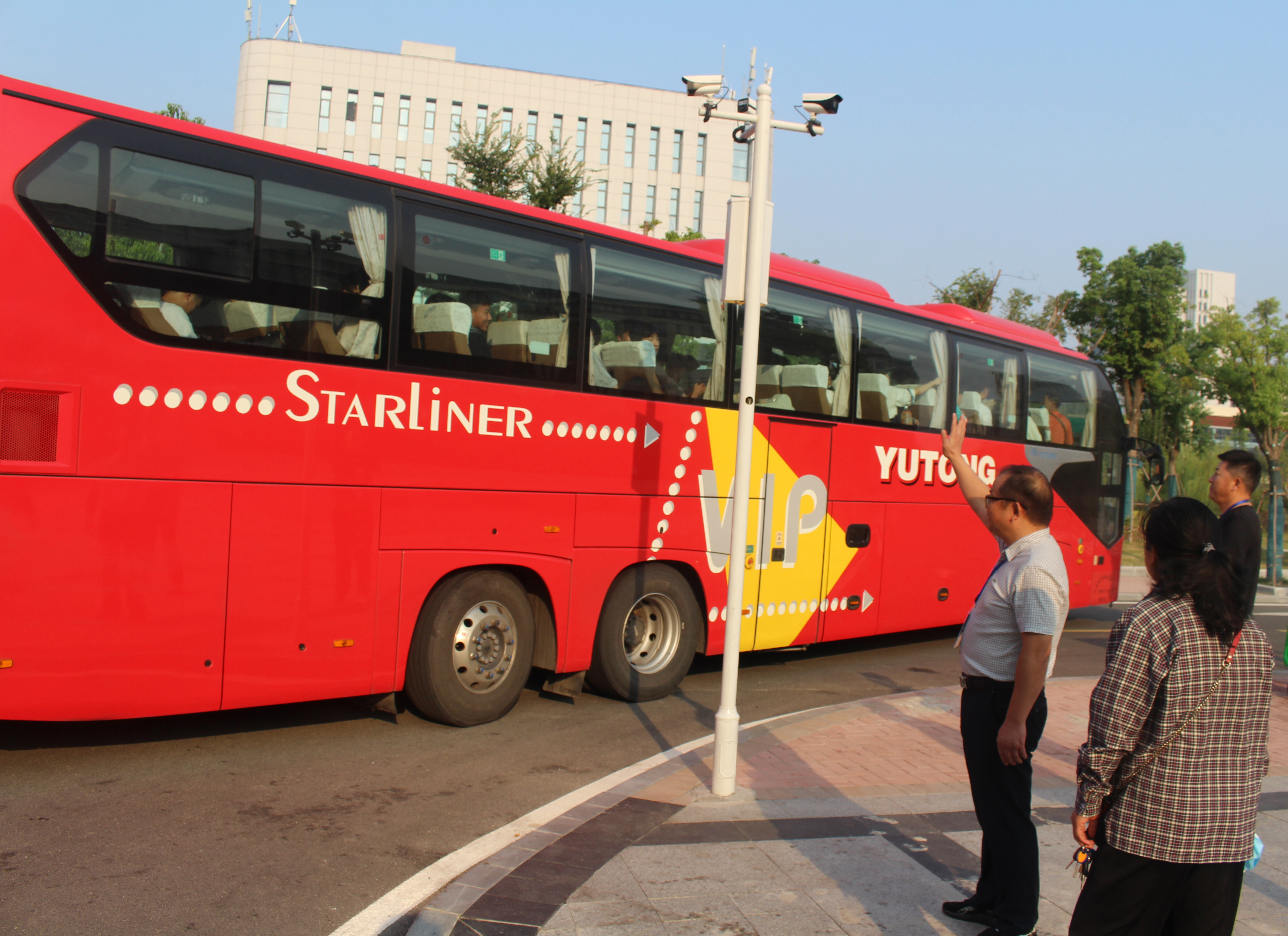 b3.jpg