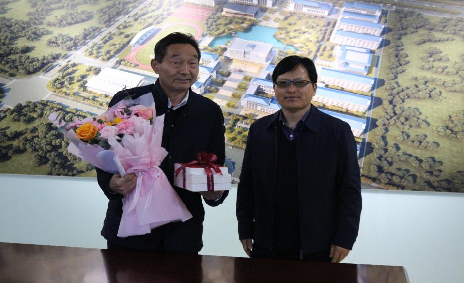 图片9.jpg 图片9.jpg